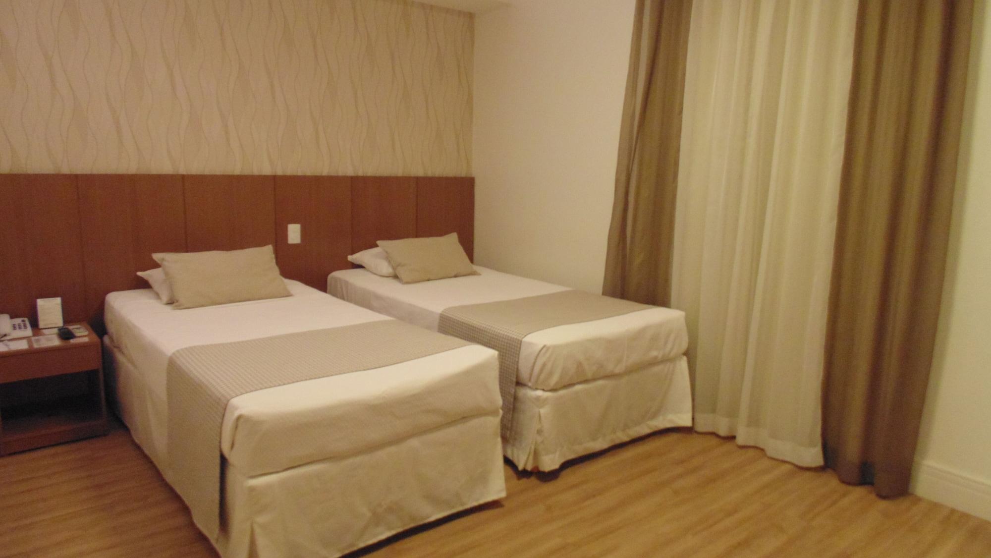 Mirasol Copacabana 4*